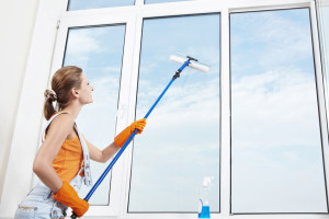 Как вымыть окно без разводов 